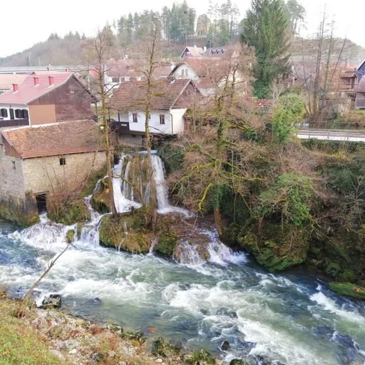 Apartman Domi Szluin Kültér fotó